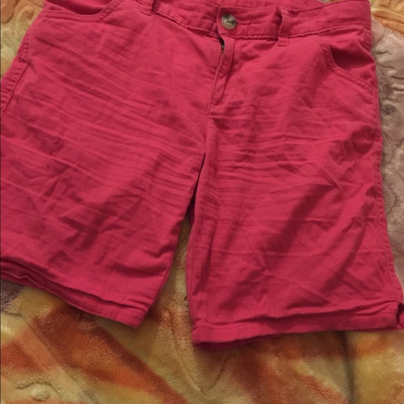 Kids Pink Shorts - Picture 2 of 2